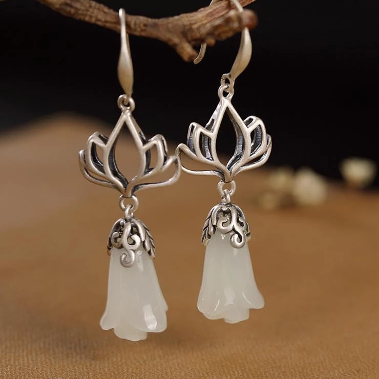 Vintage Lotus Jade Ohrringe für Damen im Blumen-Design