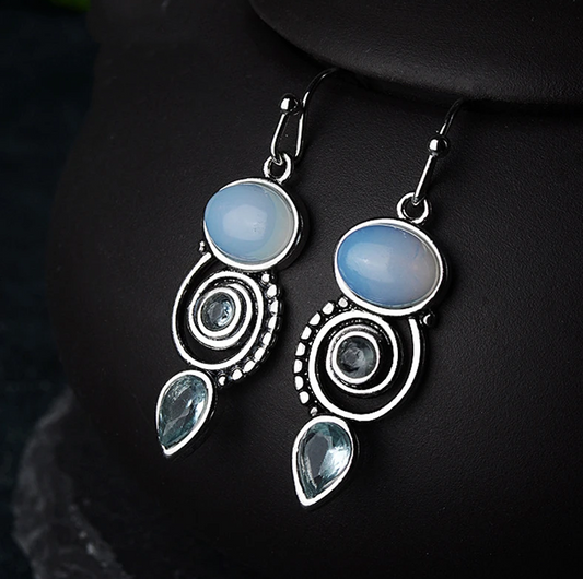 Boho Vintage Ohrringe mit Opal Stein und blauen Zirkonia Tropfen