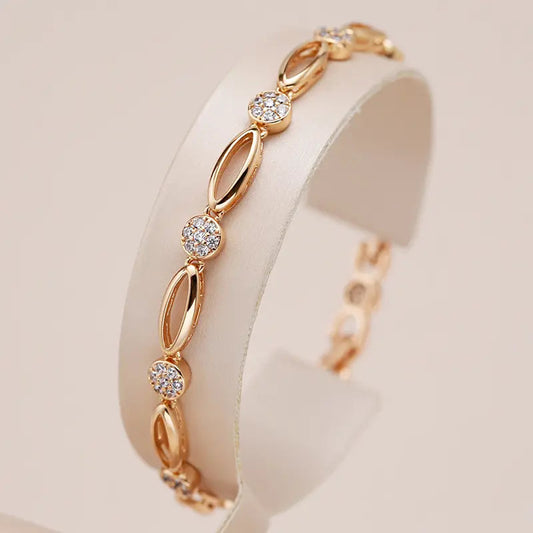 Exklusives Armband mit funkelnden Zirkonia und ovalen Gliedern