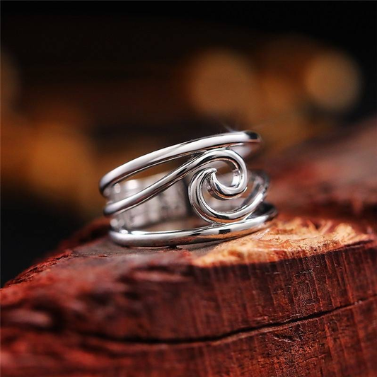 Vintage-Ring mit Wellenmotiv