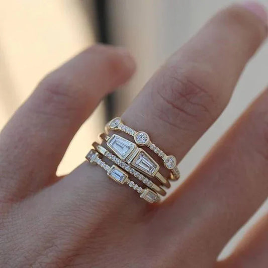 Vintage-Ringset aus Gold und Zirkonia