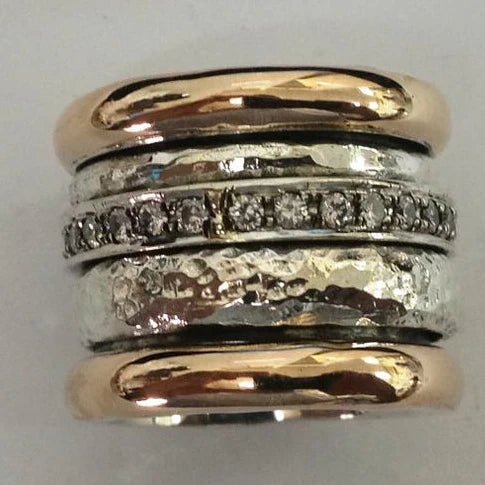 Mehrschichtiger goldener Vintage-Ring