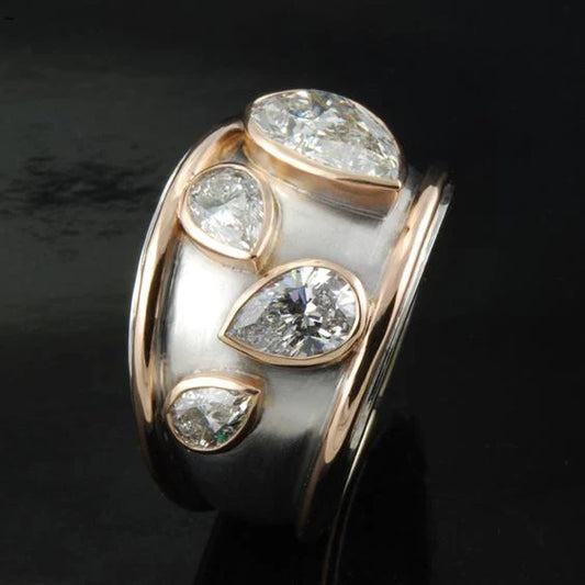 Vintage-Edelstahlring mit Zirkonen in Zargenfassung