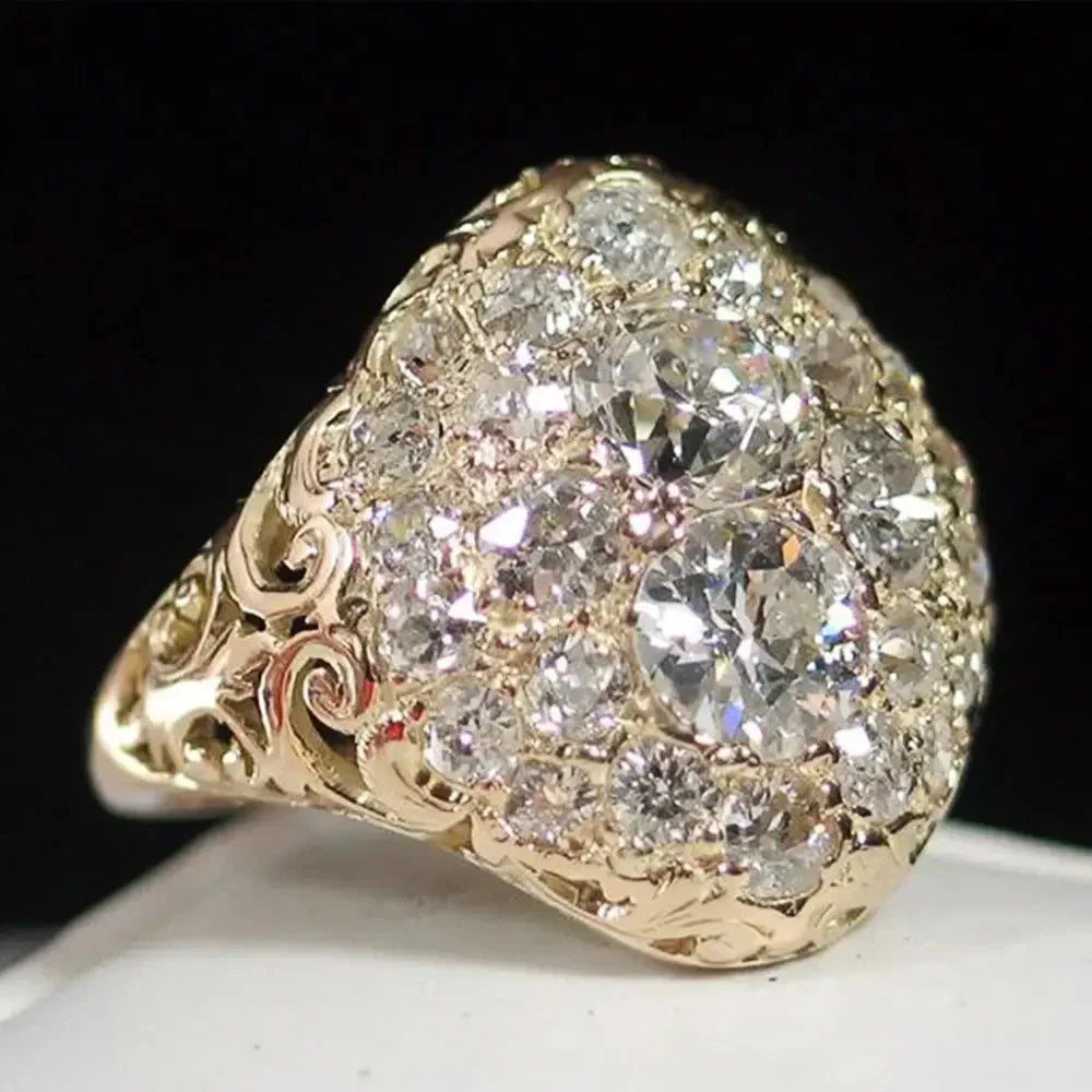 Vintage runder Goldring mit Diamanten