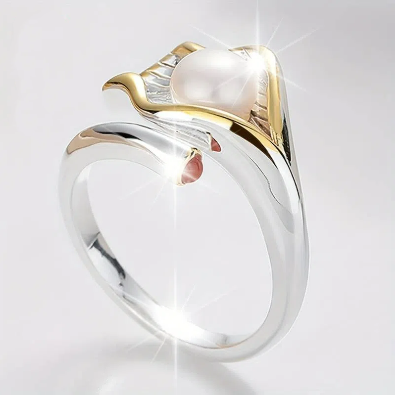 Stilvoller offener Ring mit schimmernder Perle und Rubin