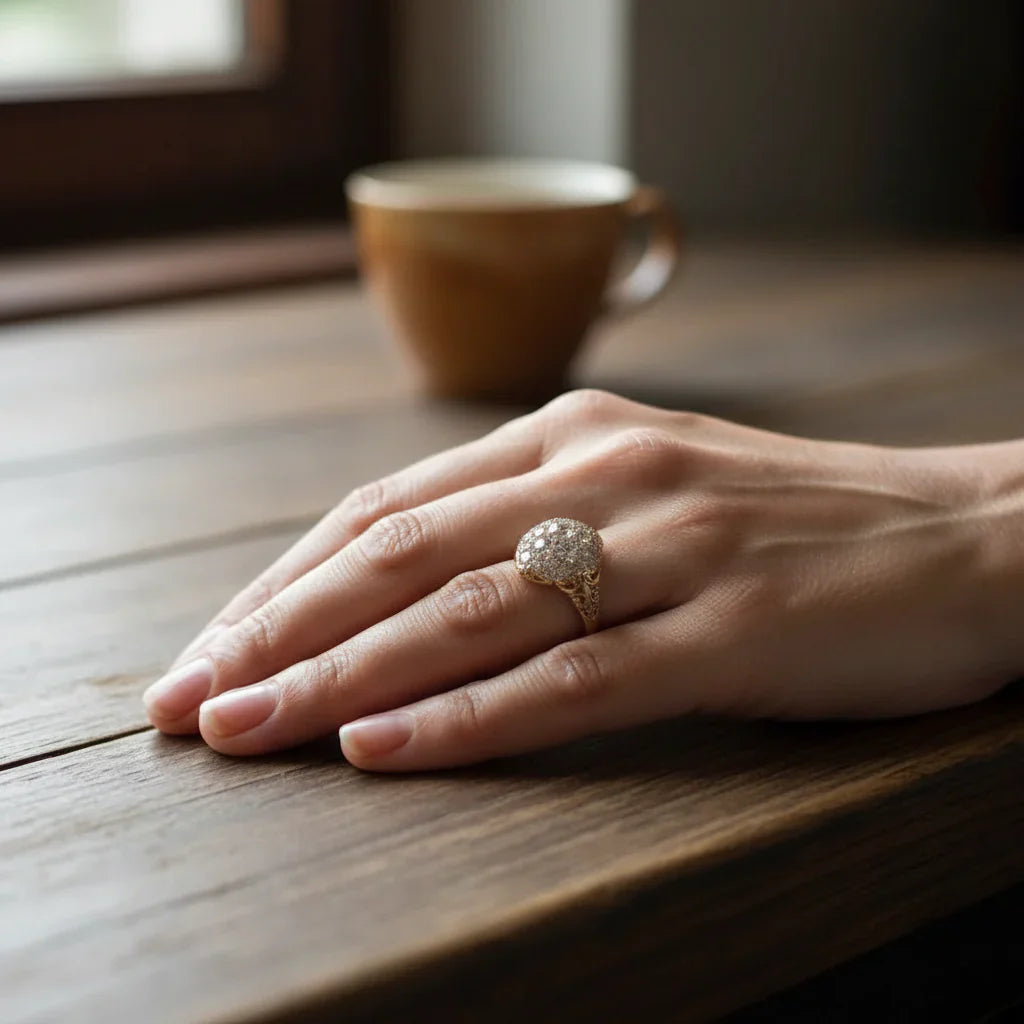 Vintage runder Goldring mit Diamanten