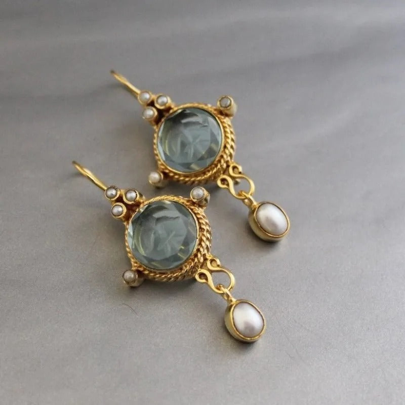 Vintage Blaue Glas-Cabochon Ohrringe mit Süßwasserperlen Tropfen