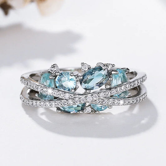 Vintage-Ring mit ewigem Band