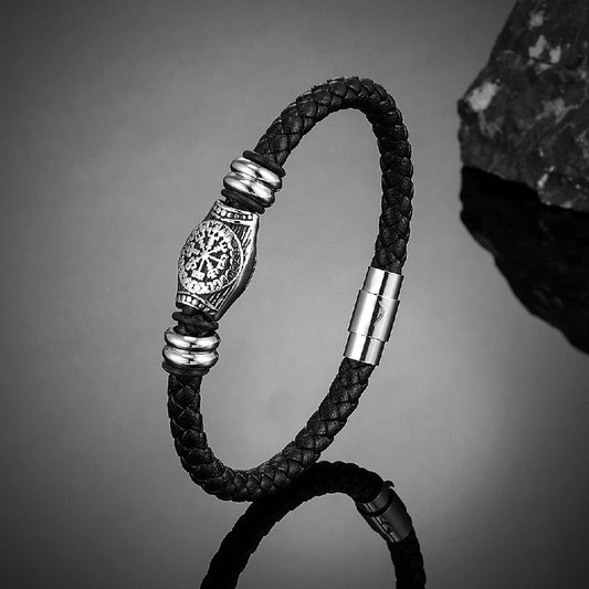 Geflochtenes Lederarmband mit Wikinger-Kompass und mattem Edelstahl