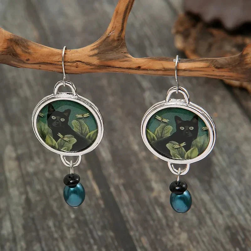 Ohrringe mit mystischer schwarzer Katze und Libellen-Motiv